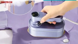 اتوی پرتابل جمع و جور و کوچک مناسب استفاده در مسافرت